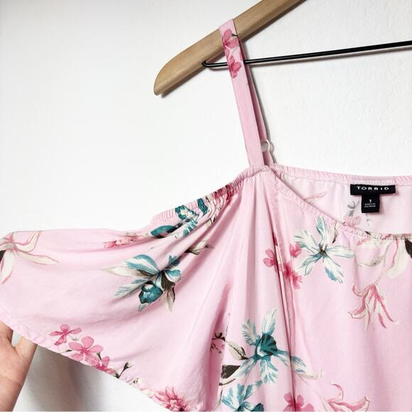 TORRID MINI CHALLIS COLD SHOULDER TRAPEZE PINK DRESS SIZE 1 OR 1X - Picture 3 of 6